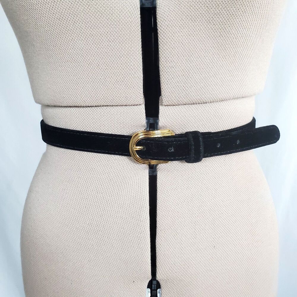 Vintage Elisabeth Liz Claiborne Women’s Belt Size 2 Black Faux Suede Gold Buckle